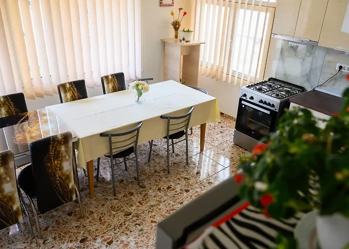 Pensiunea Beta Mamaia Nord 3*